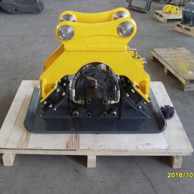 Komatsu Hydraulic Plate Compactor , Heavy Duty Compactor Attachment For